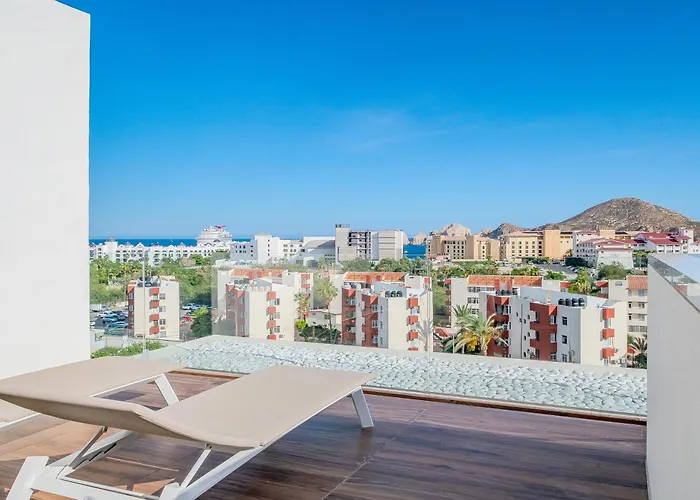 Brand New Luxury 2 Bedroom Apartment *