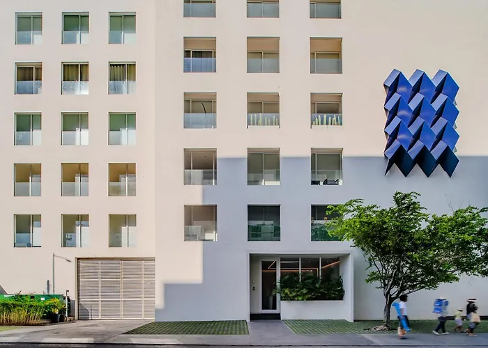 Brand New Luxury 2 Bedroom Apartment *